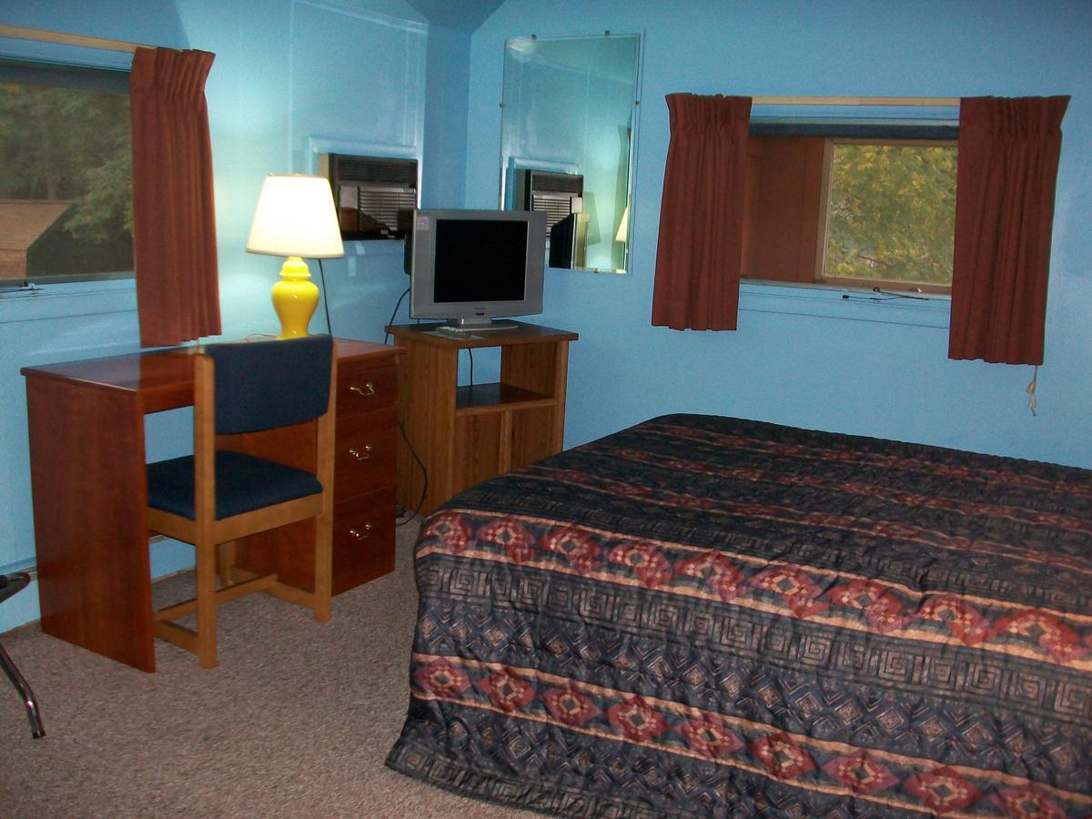 Mohican Motel クーパーズタウン エクステリア 写真
