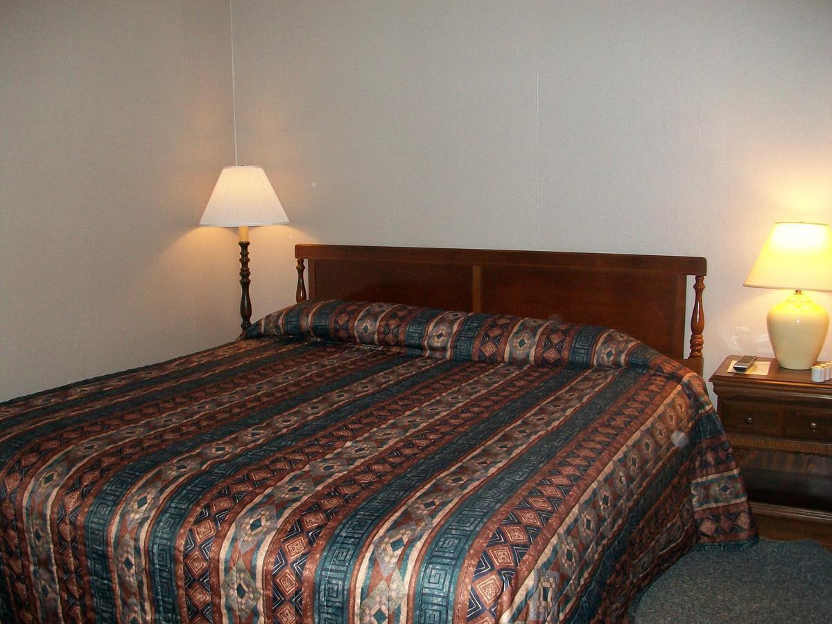 Mohican Motel クーパーズタウン エクステリア 写真